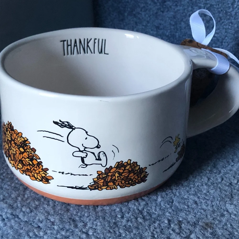 NWT Rae Dunn Peanuts Snoopy Soup or Chili Bowl Thanksgiving Fall Leaves